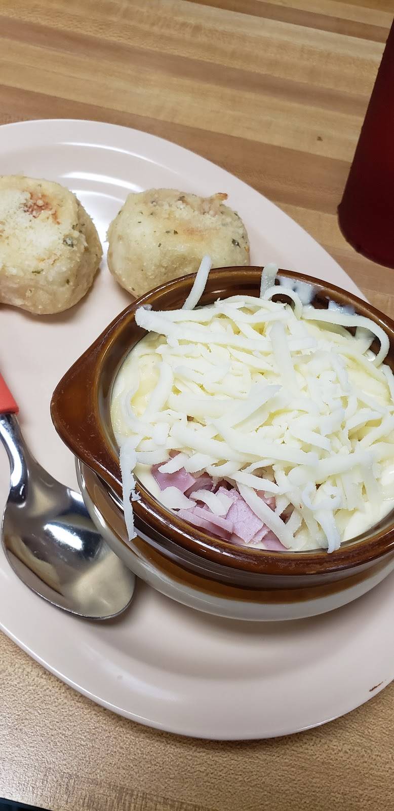 Montes De Oca | restaurant | 5241 SW 8th St, Miami, FL 33134, USA | 3055670306 OR +1 305-567-0306