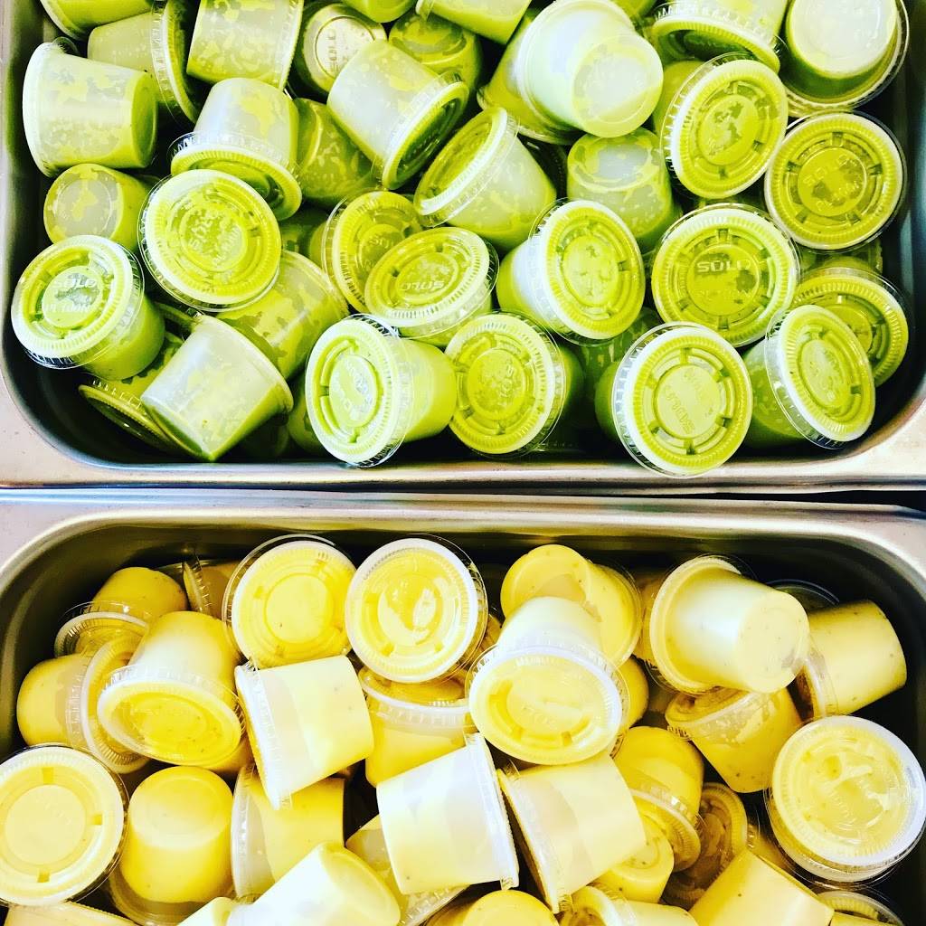 Capital Chicken | restaurant | 7698-B Richmond Hwy, Alexandria, VA 22306, USA | 5717775767 OR +1 571-777-5767