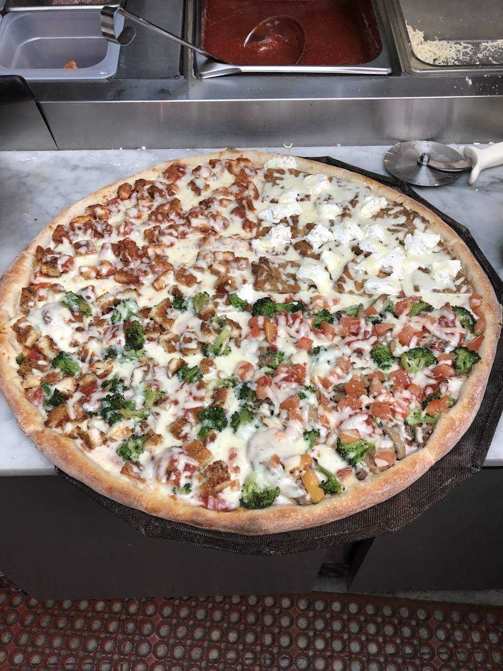 King Ginos Pizza & Pasta | restaurant | 2353 New York Ave, Huntington Station, NY 11746, USA | 6319359898 OR +1 631-935-9898