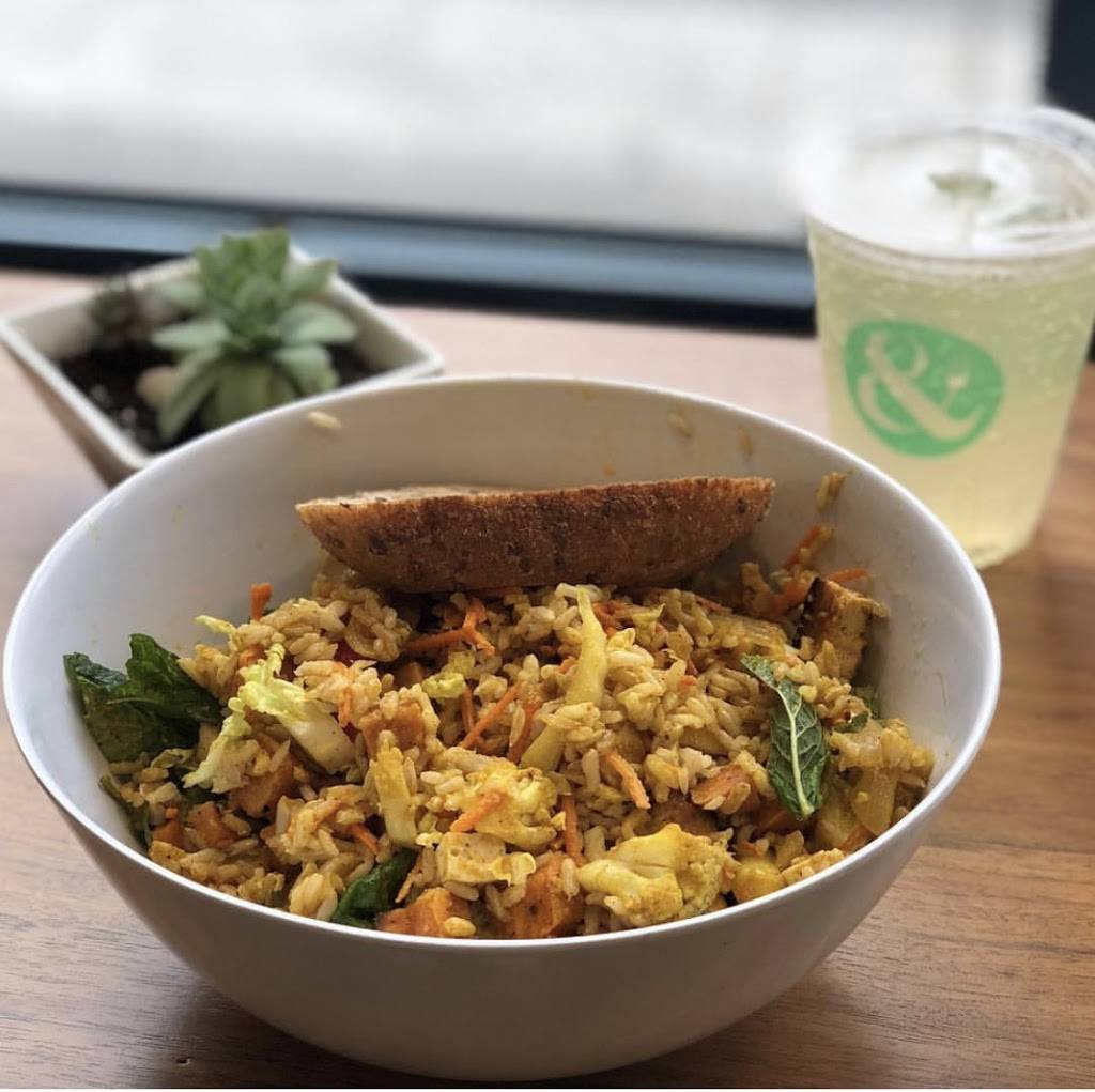 CRISP & GREEN | restaurant | 411 14th Ave SE, Minneapolis, MN 55414, USA | 6122081471 OR +1 612-208-1471