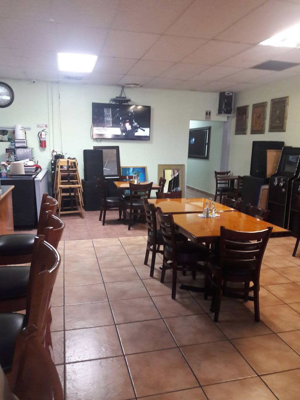 Rincon Latino | restaurant | 180 NW 183rd St #121, Miami, FL 33169, USA | 3058301876 OR +1 305-830-1876