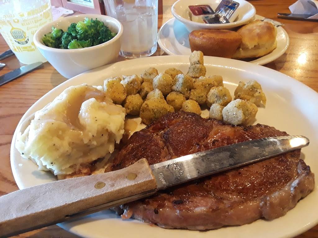 Cracker Barrel Old Country Store | restaurant | 27 W Interstate Pkwy, Shawnee, OK 74804, USA | 4052147718 OR +1 405-214-7718