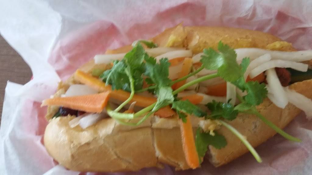 Teabreak Pho & Boba | restaurant | 46850 S Cottage Rd #100, Sterling, VA 20164, USA | 7034212048 OR +1 703-421-2048