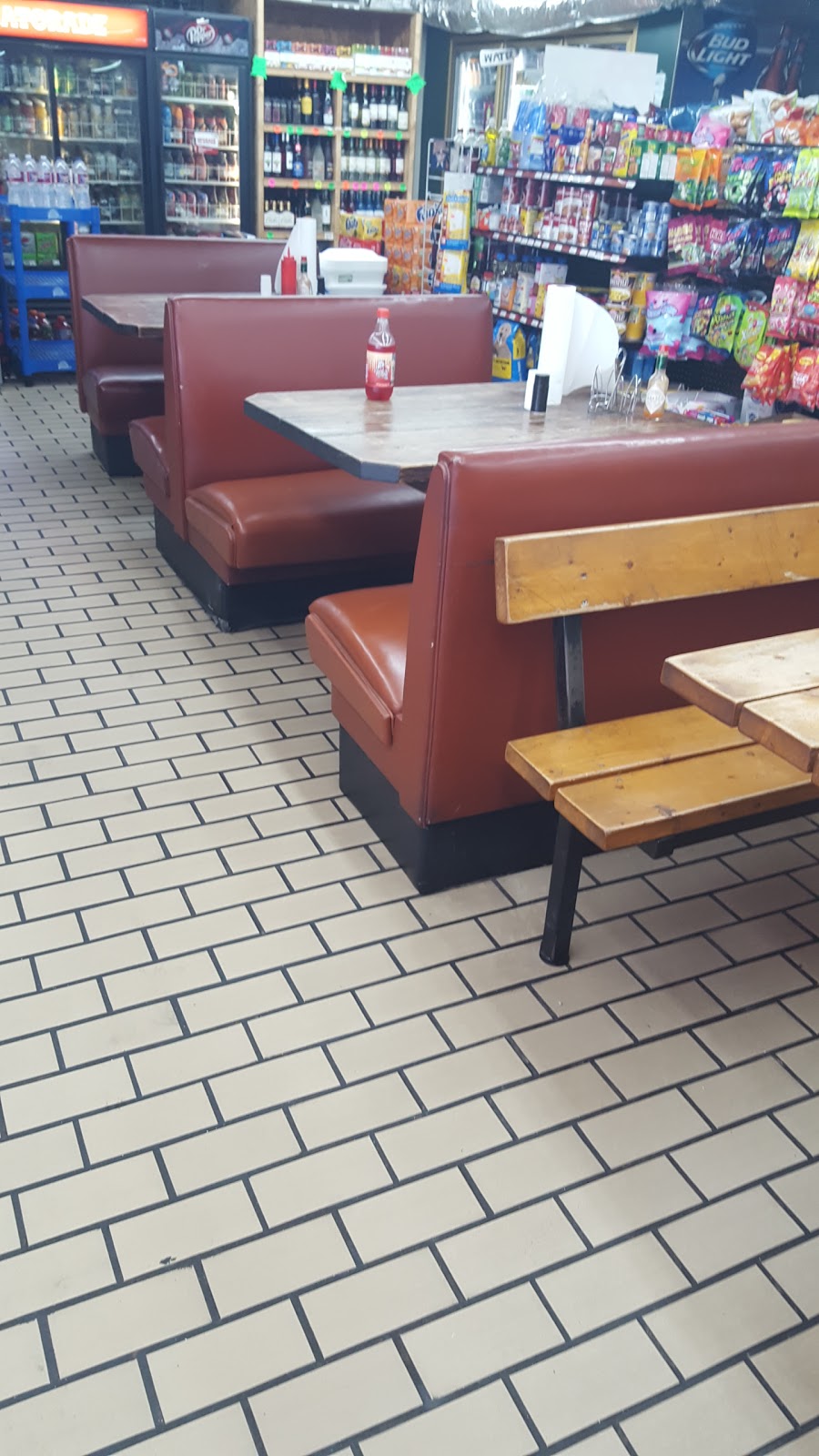 Shell | restaurant | 7028 Navajo Trail, Fort Worth, TX 76135, USA | 8172379992 OR +1 817-237-9992