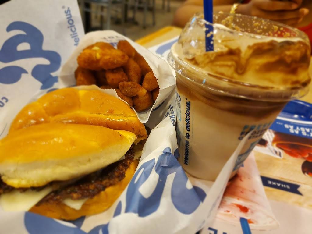 Culvers | restaurant | 700 W Twelve Mile Rd, Madison Heights, MI 48071, USA | 2485465311 OR +1 248-546-5311