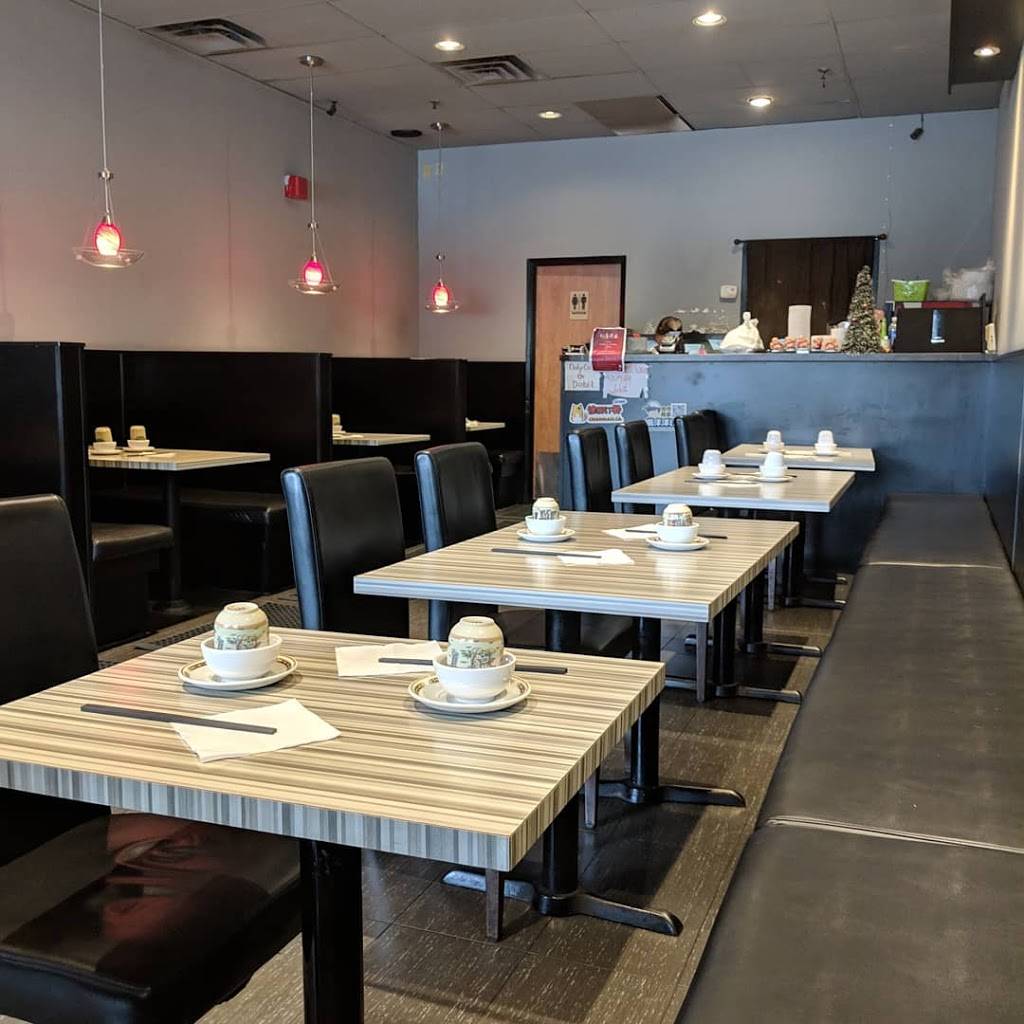 Dumplings & Szechuan Cuisine | restaurant | 2557 Warden Ave, Scarborough, ON M1W 2H7, Canada | 4164937375 OR +1 416-493-7375