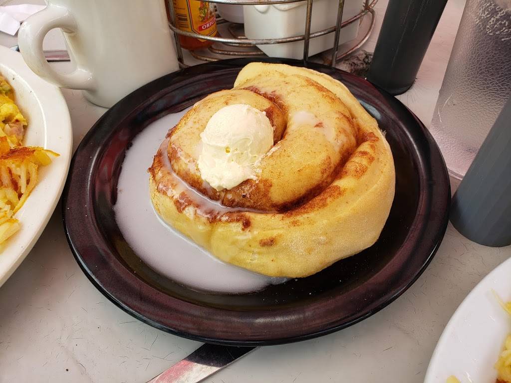 Pauls Pantry | bakery | 27409 Bellogente, Mission Viejo, CA 92691, USA | 9493641088 OR +1 949-364-1088