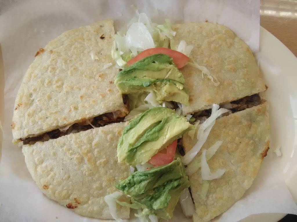Tacos La Tapatia | restaurant | 8842 Limonite Ave, Riverside, CA 92509, USA | 9513601300 OR +1 951-360-1300