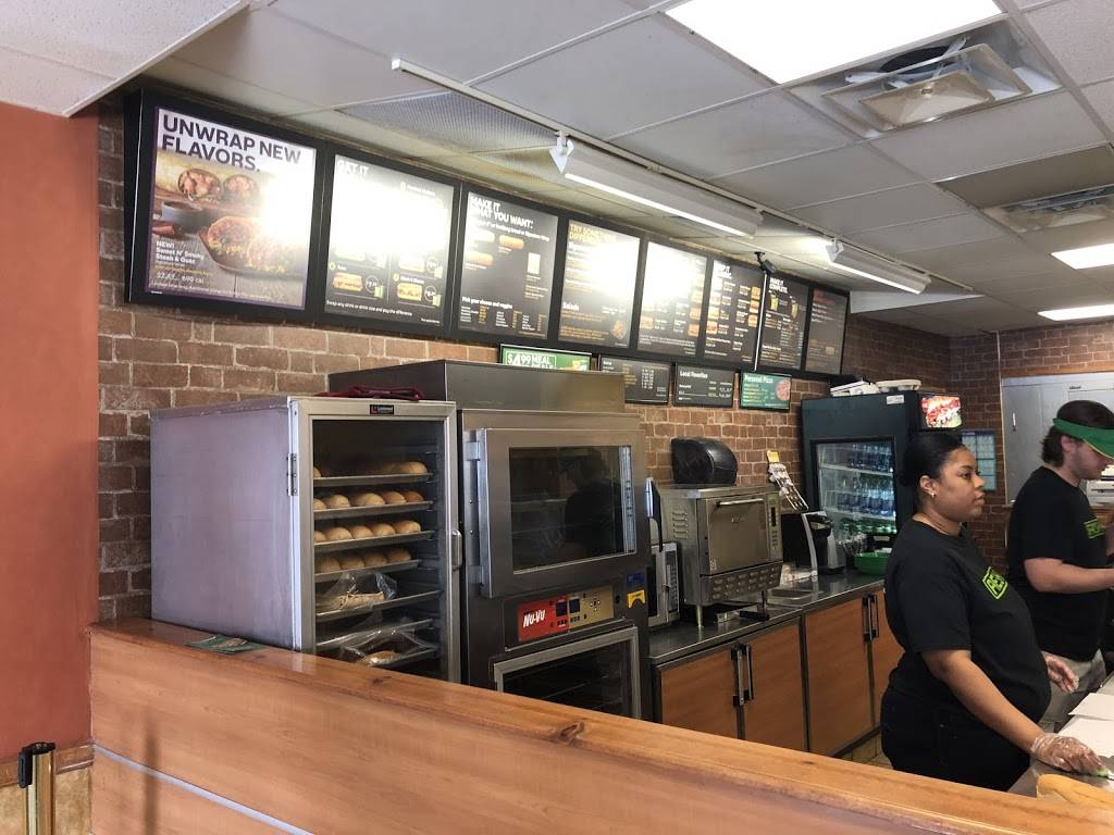 Subway | restaurant | 125 N Ludlow St, Dayton, OH 45402, USA | 9374430761 OR +1 937-443-0761