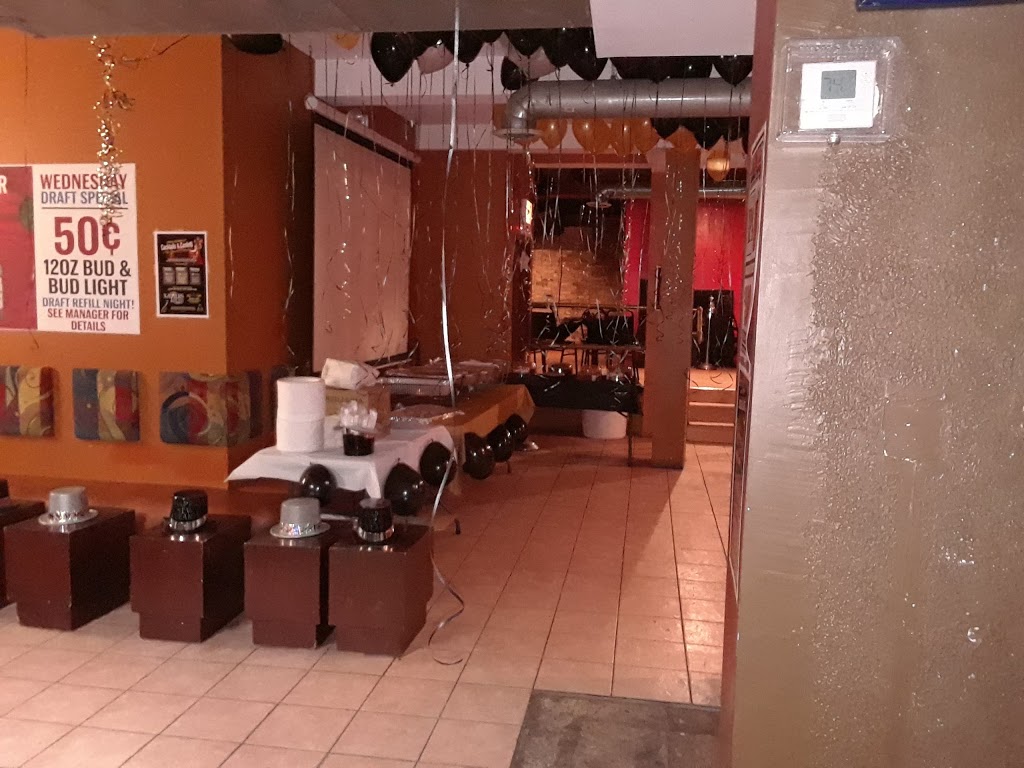 Xaviers Club | night club | 4456 S Western Ave, Chicago, IL 60609, USA | 7733761992 OR +1 773-376-1992