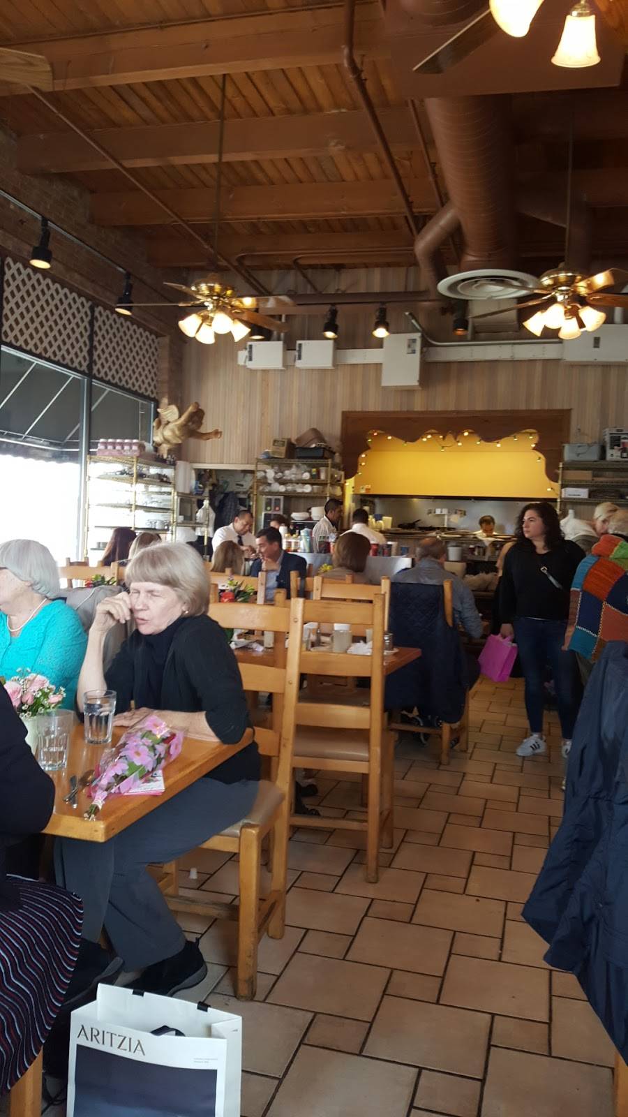 Cafe Buongiorno | cafe | 2228, 566 Chestnut St, Winnetka, IL 60093, USA | 8477848899 OR +1 847-784-8899