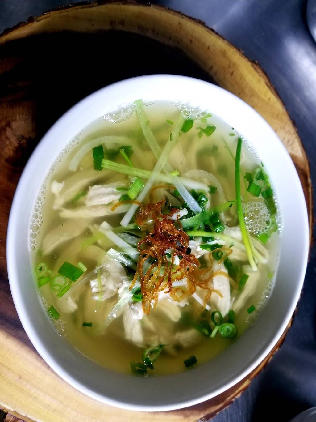 The Pho Cabin | restaurant | 200 State St, Los Altos, CA 94022, USA | 6509171328 OR +1 650-917-1328