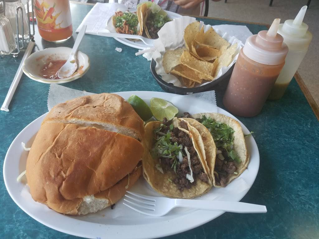 Marias Mexican Cuisine | restaurant | 5200 159th St, Oak Forest, IL 60452, USA | 7085352511 OR +1 708-535-2511