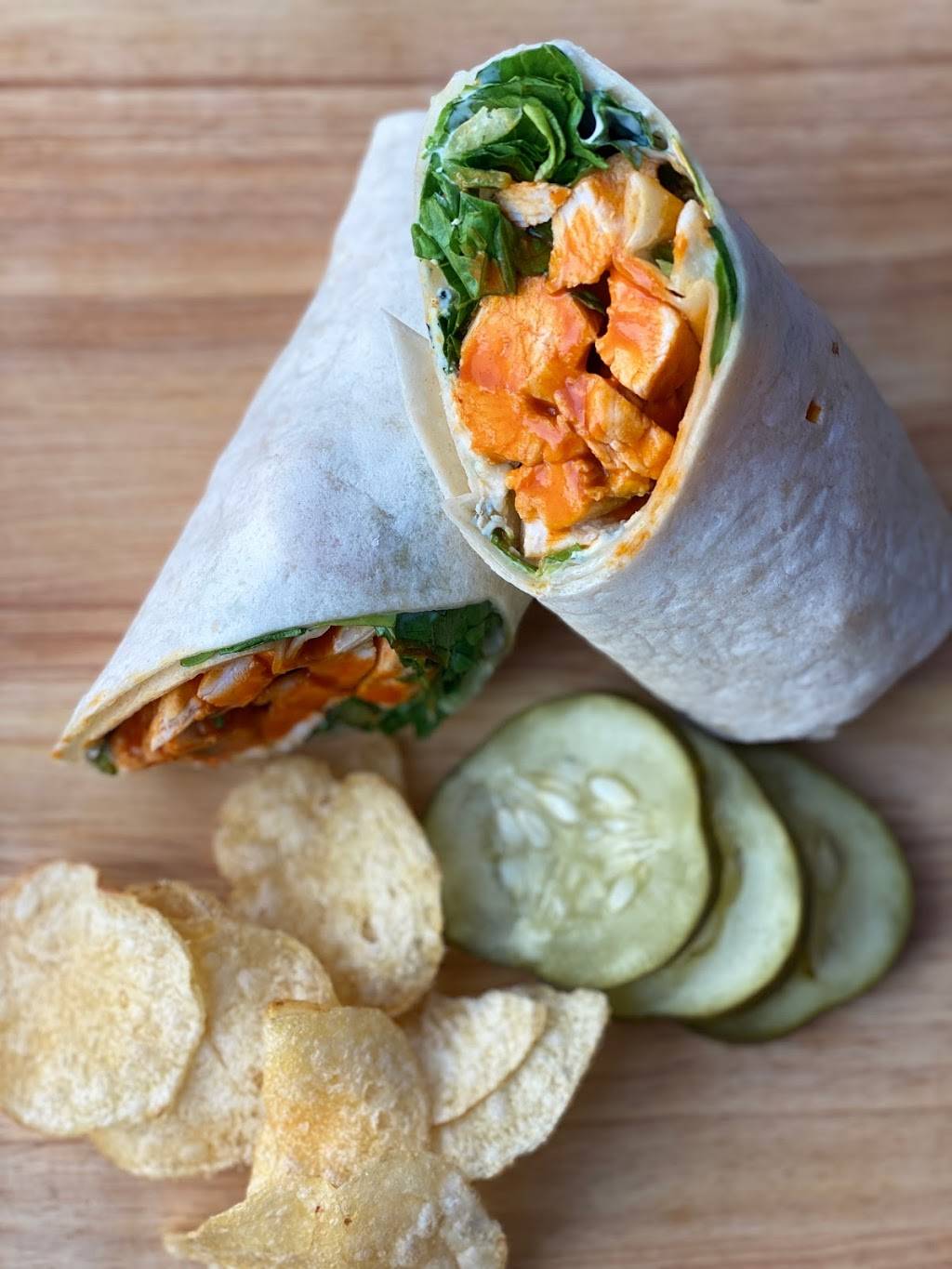 Fowl Play Wraps | restaurant | 6 W Cross St, Baltimore, MD 21230, USA | 4107521518 OR +1 410-752-1518