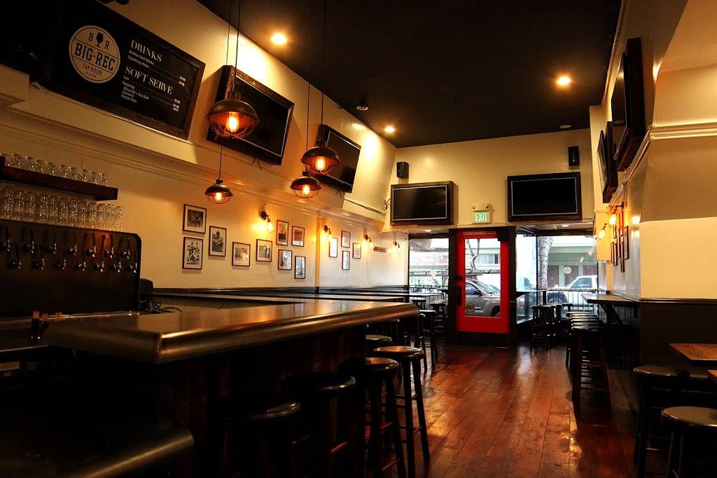 Big Rec Taproom | restaurant | 3066 24th St, San Francisco, CA 94133, USA | 4157963676 OR +1 415-796-3676