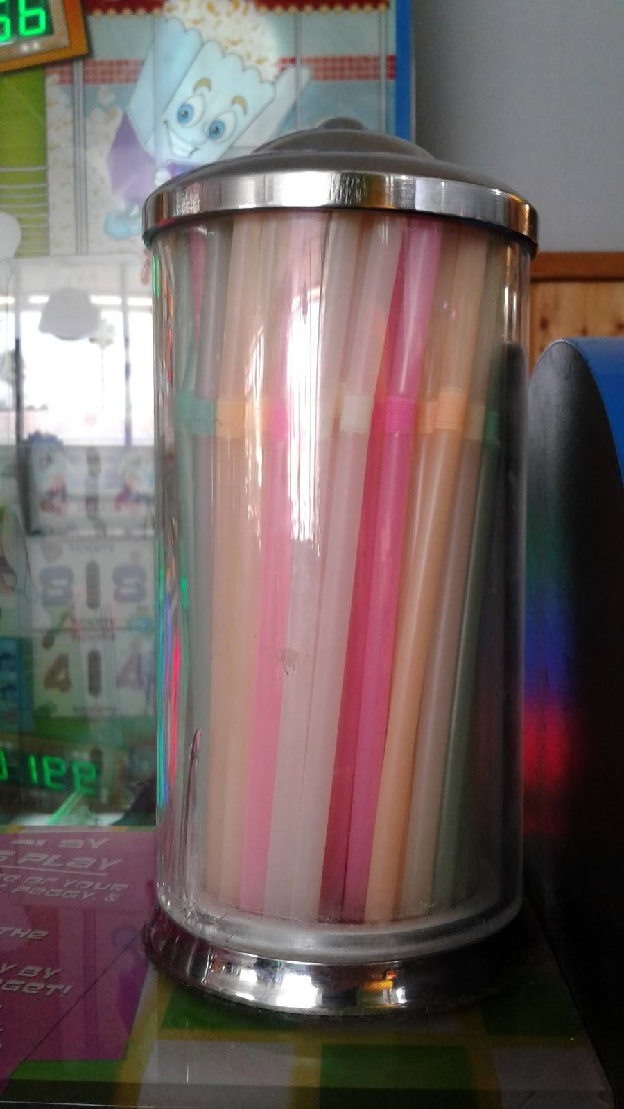 Big Z Family Restaurant | restaurant | 2418, 2428 Stearns St, Simi Valley, CA 93063, USA | 8055263000 OR +1 805-526-3000