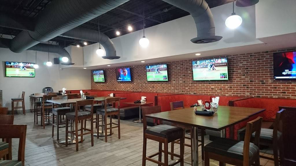 The Hub Bar & Grill | restaurant | 4181 W 150th St, Cleveland, OH 44135, USA | 2162527700 OR +1 216-252-7700