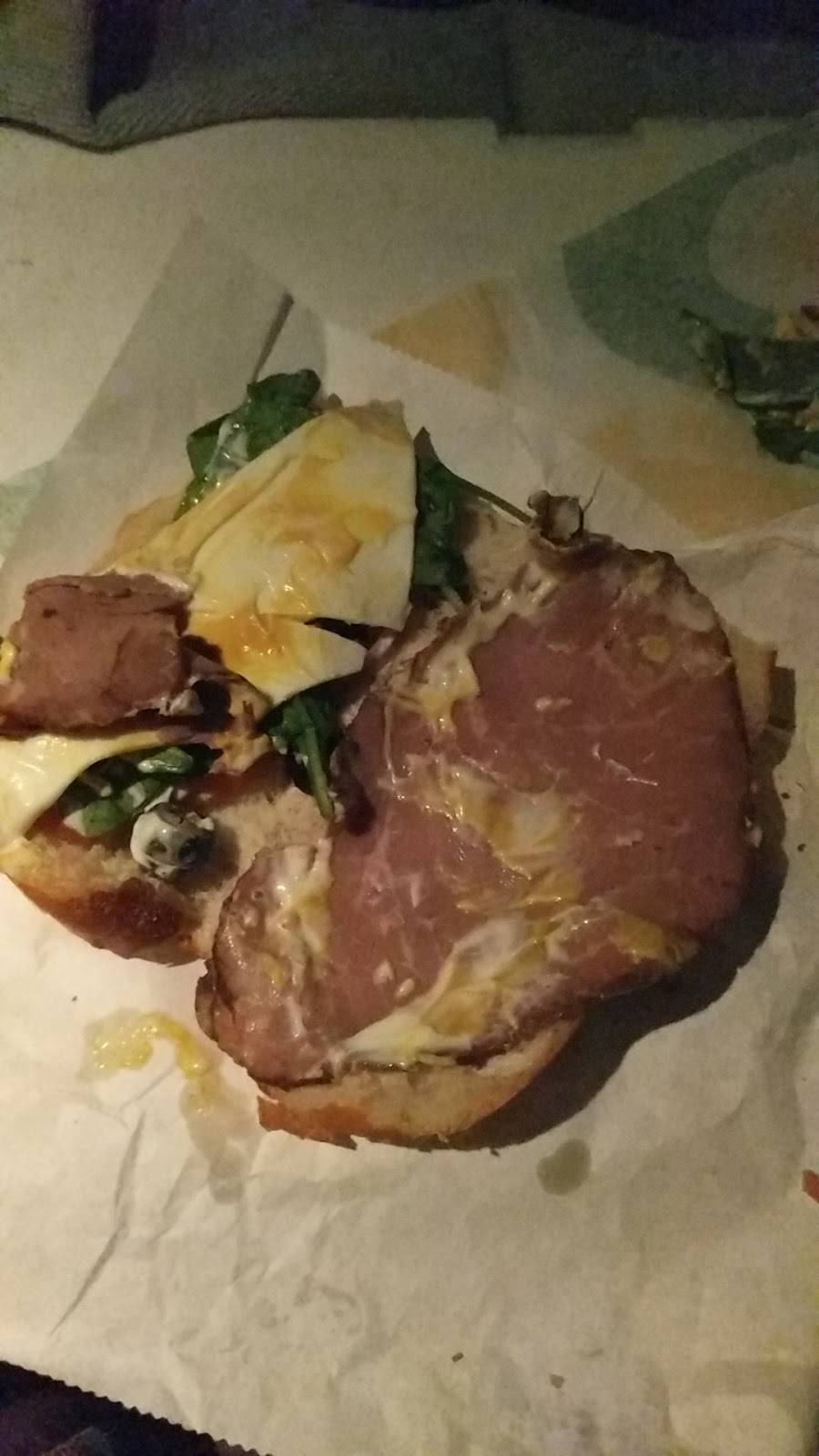 Subway | restaurant | 4803 N Broadway, Knoxville, TN 37918, USA | 8656895507 OR +1 865-689-5507