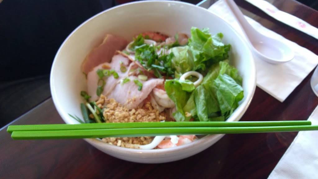 Pho Ginseng | restaurant | 12905 Rosedale Hill Ave, Huntersville, NC 28078, USA | 7049922227 OR +1 704-992-2227