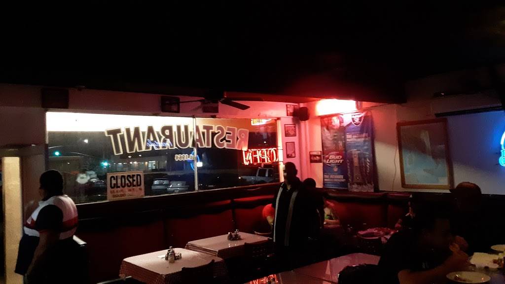 Carlos Pizza House | restaurant | 13230 Woodruff Ave, Downey, CA 90242, USA | 5628036753 OR +1 562-803-6753