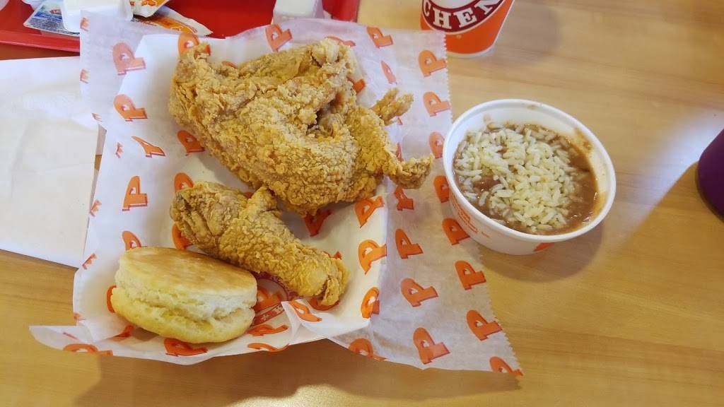 Popeyes Louisiana Kitchen | restaurant | 270 N State Rd 135, Greenwood, IN 46142, USA | 3178817530 OR +1 317-881-7530