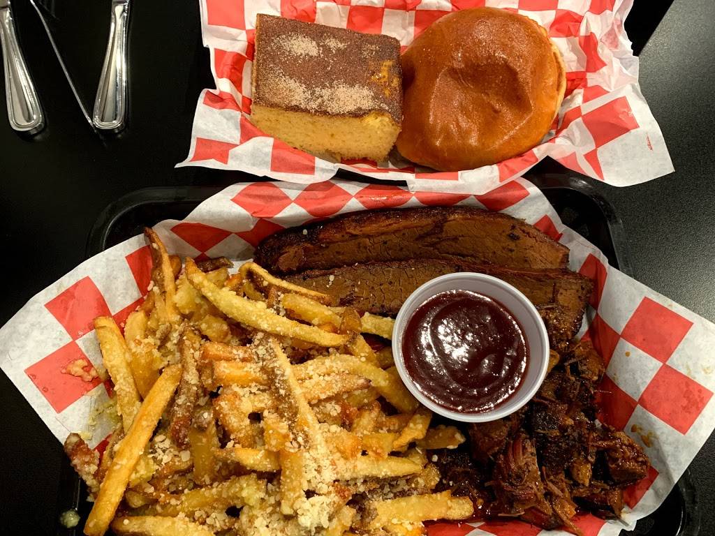 Rolling Smoke Barbeque | restaurant | 1225 Copper Creek Dr, Pleasant Hill, IA 50327, USA | 5152628219 OR +1 515-262-8219