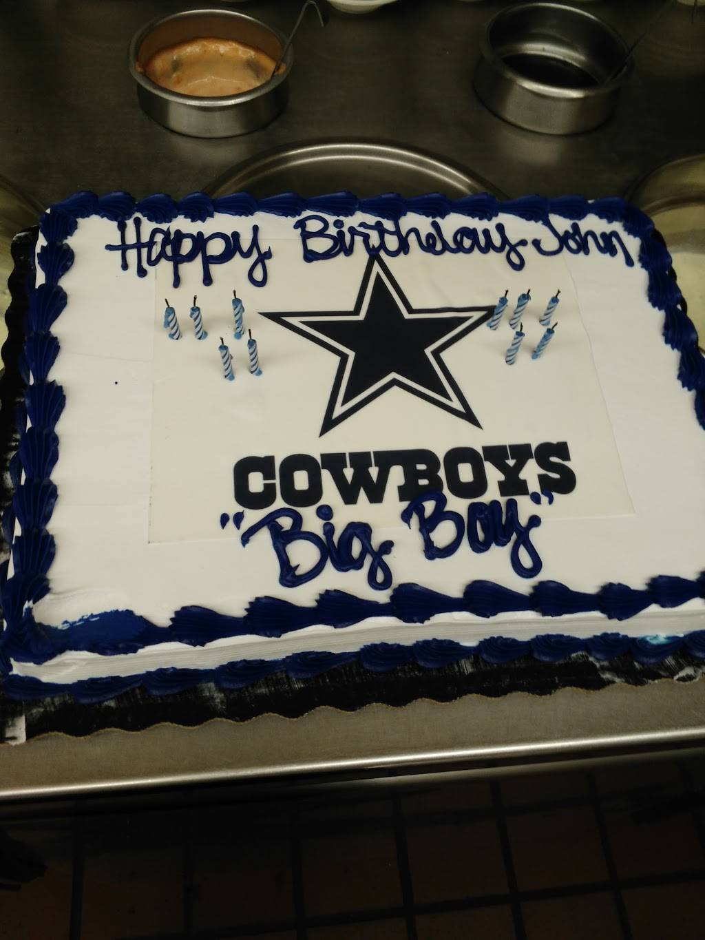 Farnesis Restaurant & Cocktail | restaurant | 2085 W Kennedy St, Madera, CA 93637, USA | 5596739164 OR +1 559-673-9164