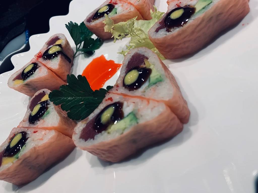 Tokyo Sushi & Steakhouse | restaurant | 601 Kasold Dr D102, Lawrence, KS 66049, USA | 7854247575 OR +1 785-424-7575