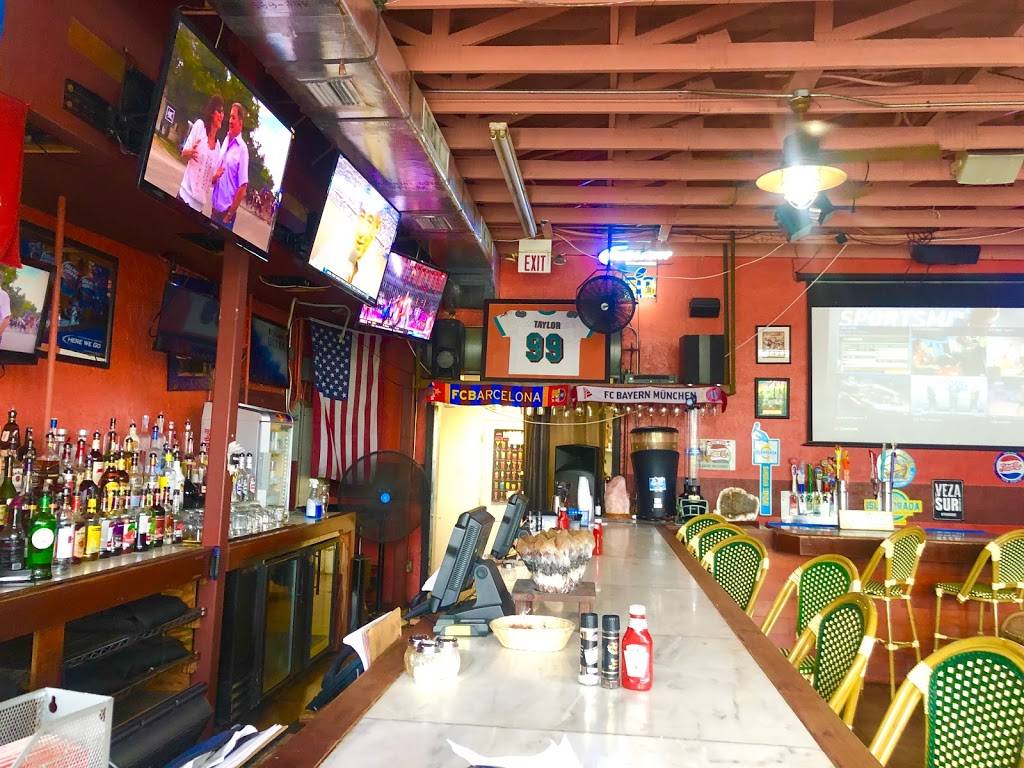 Mama Jennie’s Italian Restaurant | restaurant | 11720 NE 2nd Ave, Miami, FL 33161, USA | 3057573627 OR +1 305-757-3627