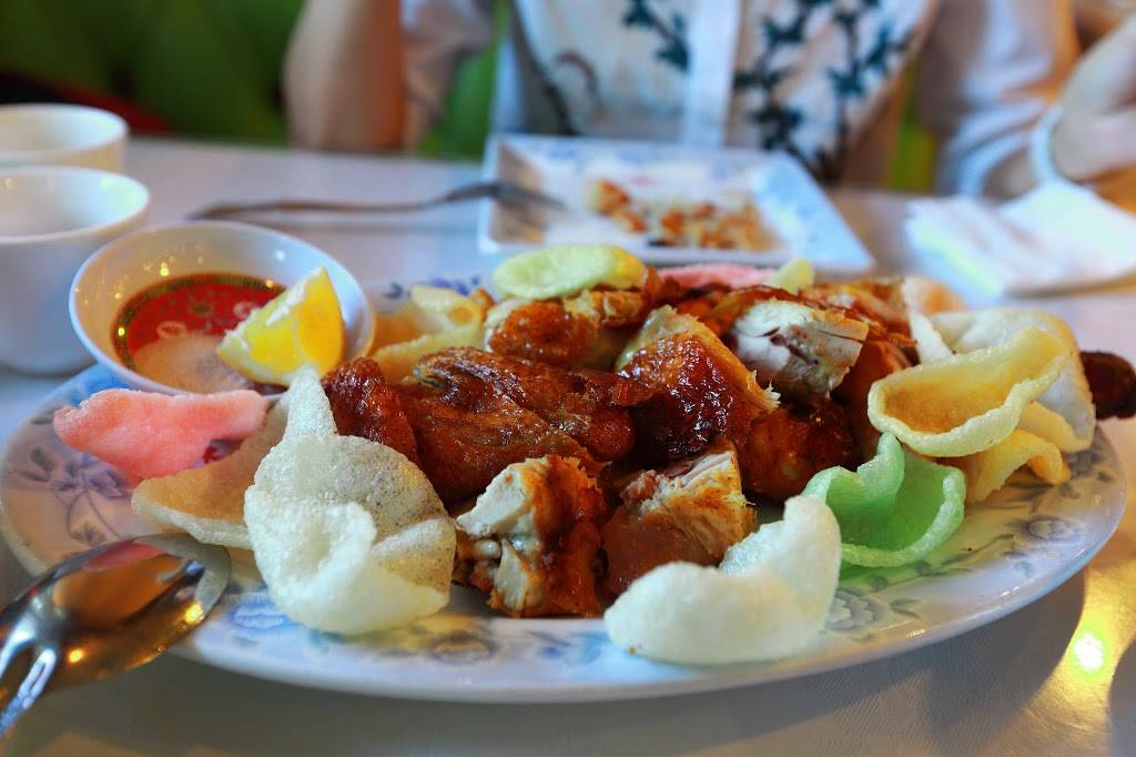 Hop Woo BBQ & Seafood Restaurant | restaurant | 845 N Broadway, Los Angeles, CA 90012, USA | 2136173038 OR +1 213-617-3038