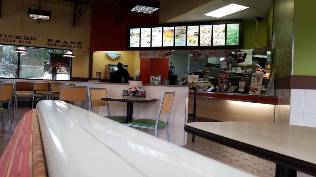 Del Taco | meal takeaway | 30640 Benton Rd, Winchester, CA 92596, USA | 9513255161 OR +1 951-325-5161