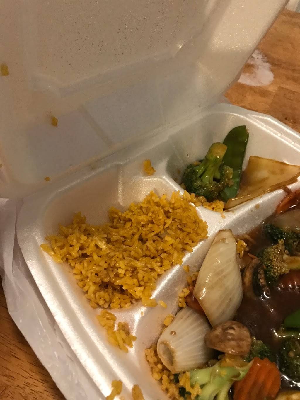 Wok of the Falls | restaurant | 8185 Columbia Rd, Olmsted Falls, OH 44138, USA | 4402356655 OR +1 440-235-6655