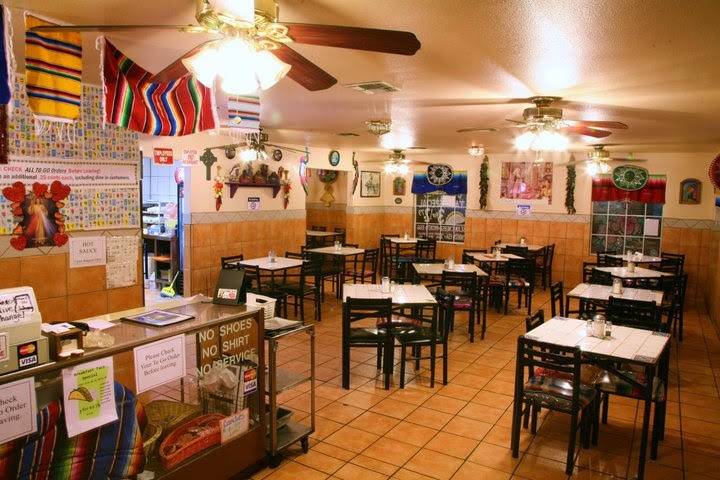 Taqueria Chapala Jalisco | restaurant | 1808 N New Braunfels Ave, San Antonio, TX 78208, USA | 2103682966 OR +1 210-368-2966