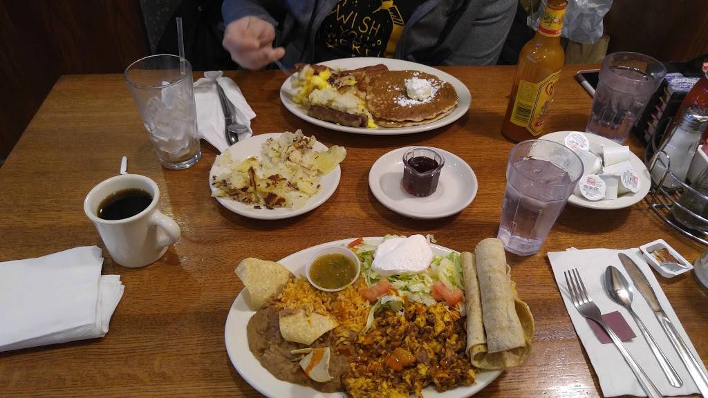 Golden Apple Grill & Breakfast House | meal delivery | 2971 N Lincoln Ave, Chicago, IL 60657, USA | 7735281413 OR +1 773-528-1413