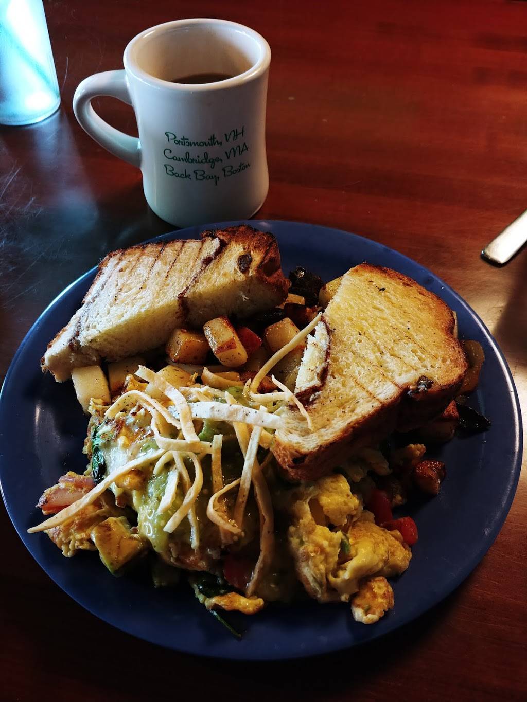 The Friendly Toast | restaurant | 113 Congress Street, Portsmouth, NH 03801, USA | 6034302154 OR +1 603-430-2154