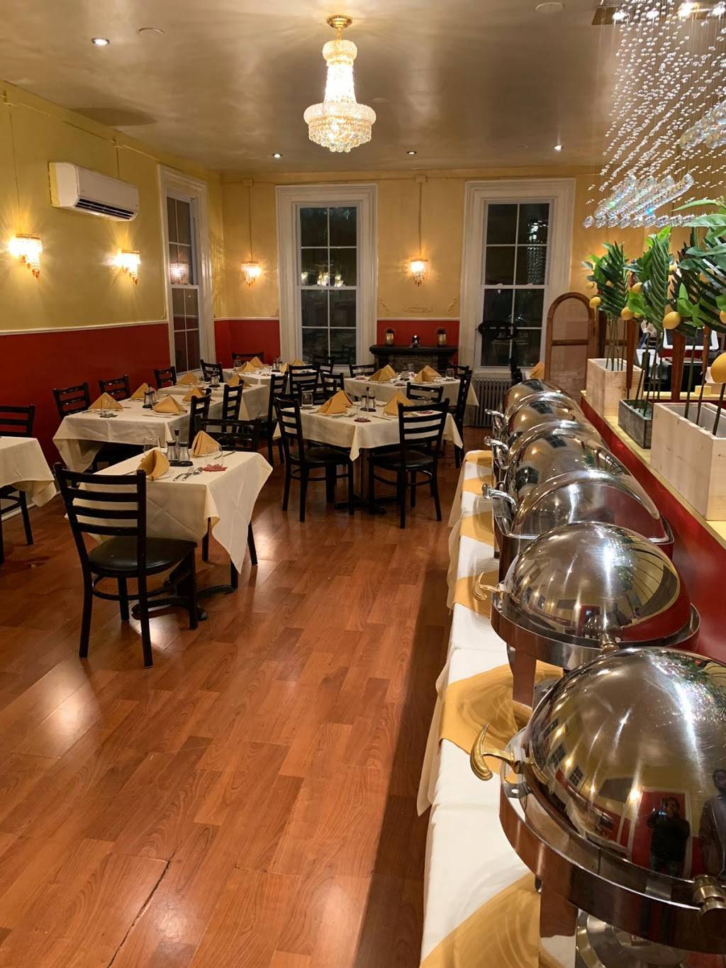 The Mint | restaurant | 164 Nassau St, Princeton, NJ 08542, USA | 6092855475 OR +1 609-285-5475