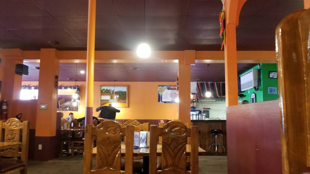 La Mexicana | restaurant | 834 Water St, Sauk City, WI 53583, USA | 6086437007 OR +1 608-643-7007