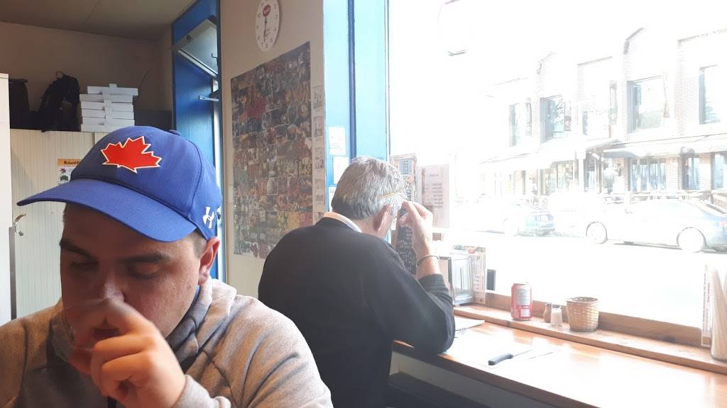 Pizza Mag Inc | restaurant | 1465 Avenue Maguire, Québec, QC G1T 1P1, Canada | 4186831561 OR +1 418-683-1561