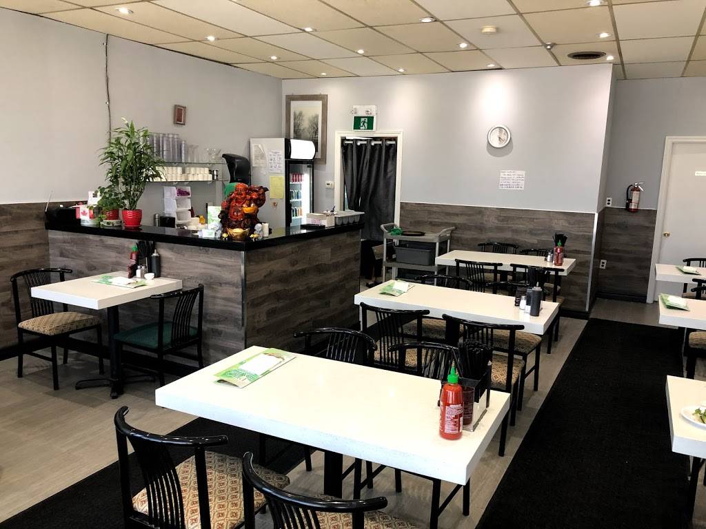 Pho Basil | restaurant | 6294 Main St, Whitchurch-Stouffville, ON L4A 1G8, Canada | 9056406565 OR +1 905-640-6565