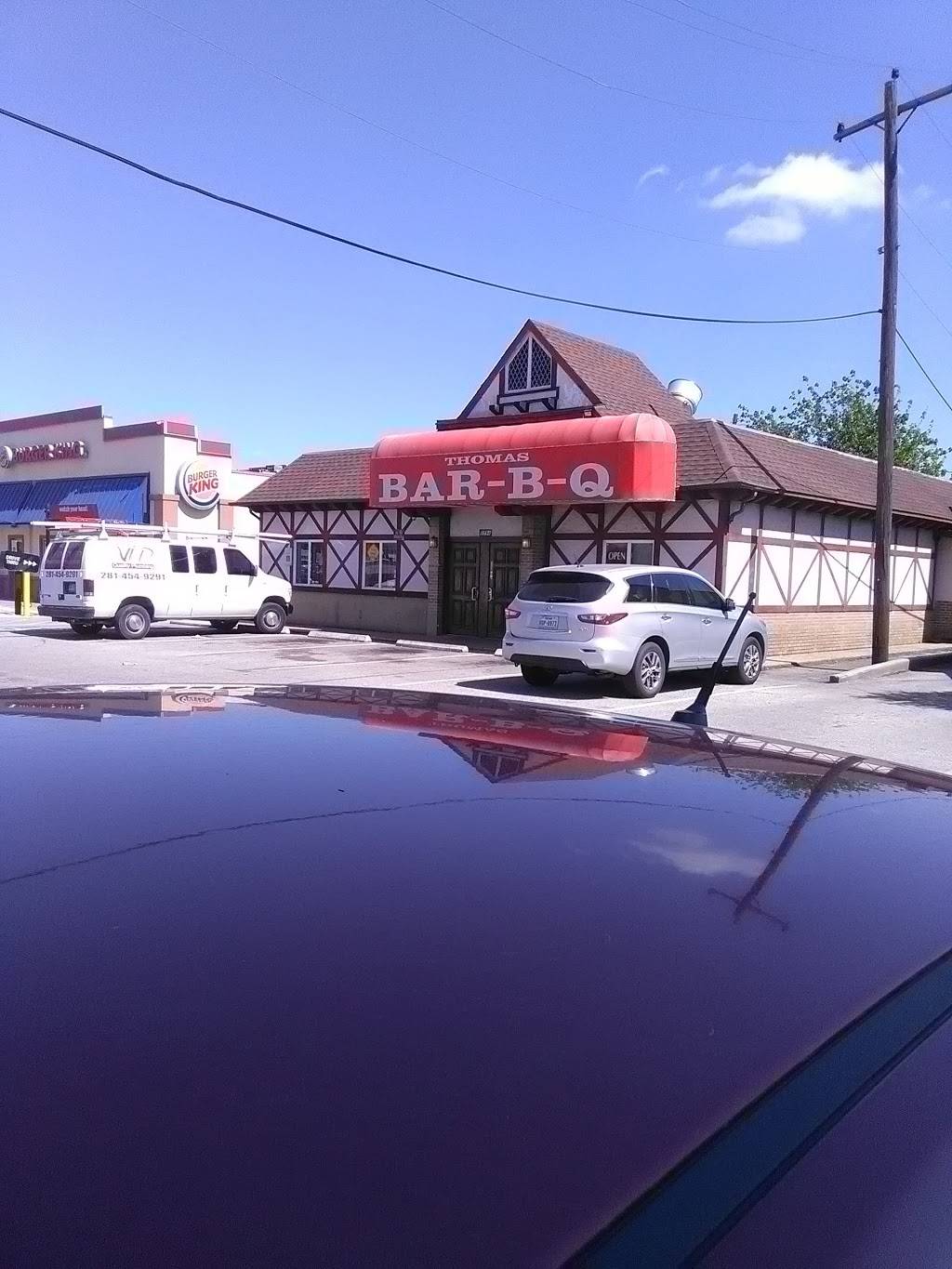 Thomas Bar-B-Q | restaurant | 5594 North Fwy I45, Houston, TX 77076, USA | 7136975033 OR +1 713-697-5033