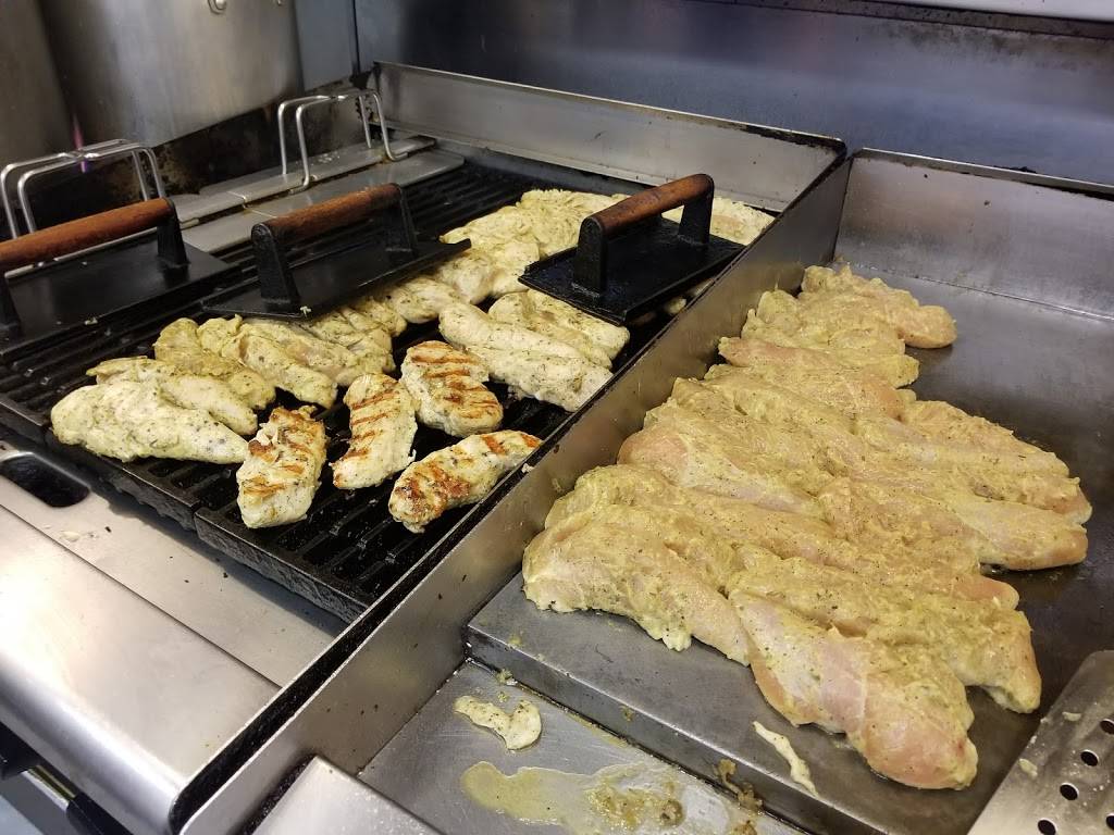 Johns Roast Beef | restaurant | 111 Western Ave, Lynn, MA 01904, USA | 7815956105 OR +1 781-595-6105