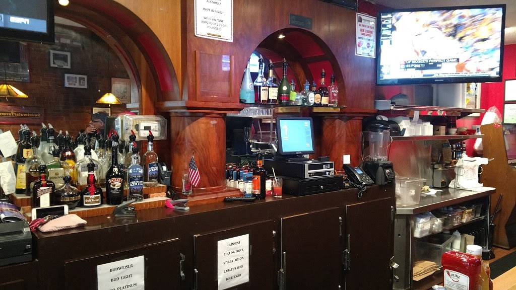 Sweetwater Tavern | restaurant | 400 E Congress St, Detroit, MI 48226, USA | 3139622210 OR +1 313-962-2210