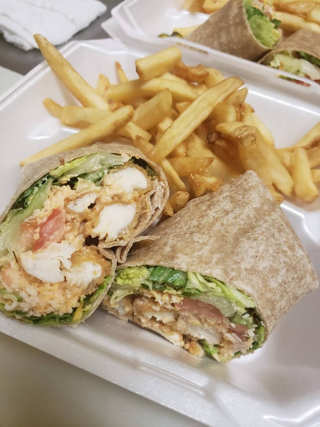 Chop House Grille | restaurant | 63 Progress Lane, Linn, MO 65051, USA | 5738979999 OR +1 573-897-9999