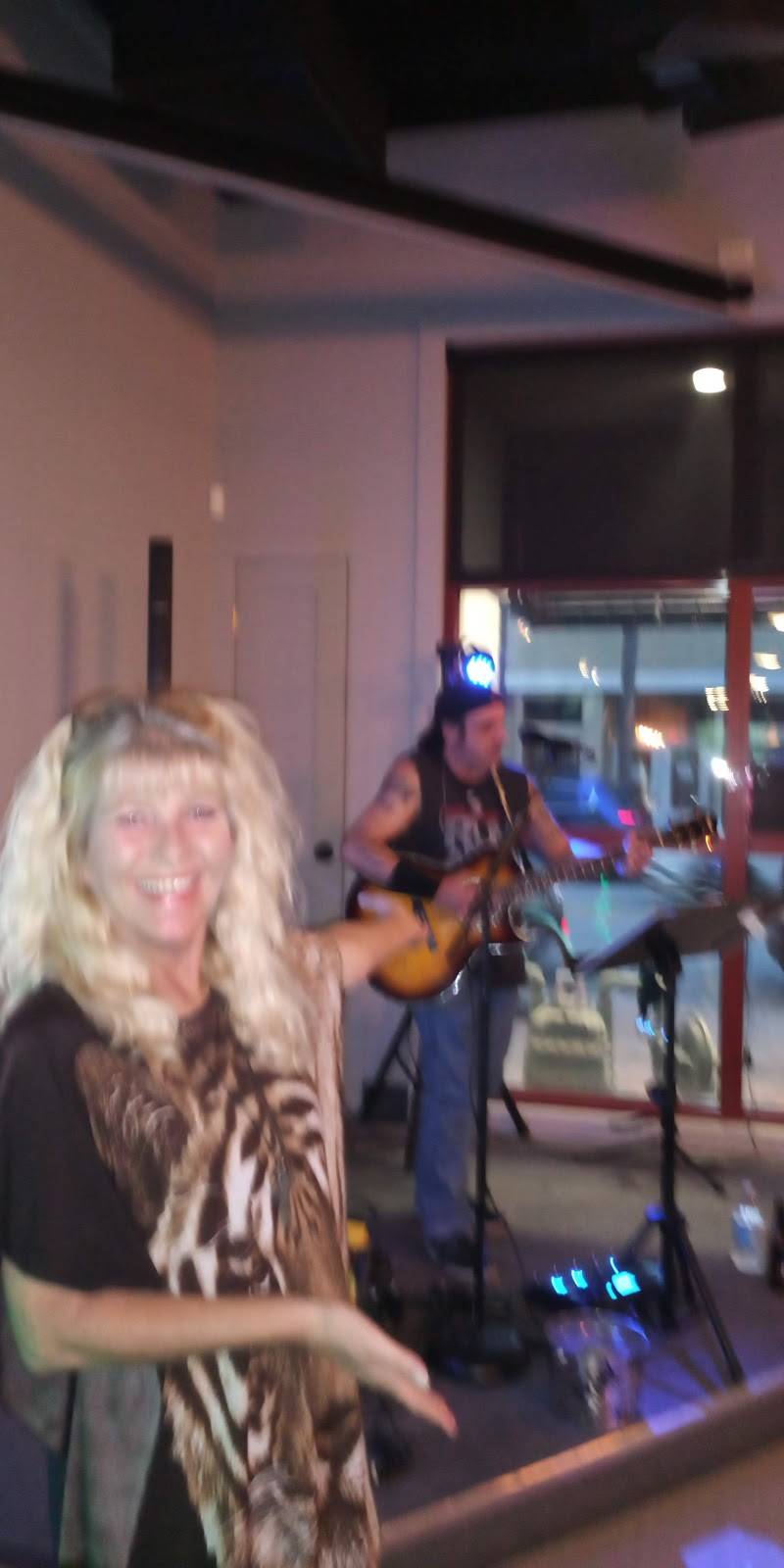 Thirsty Turtle Seagrill | restaurant | 108 N 2nd St, Fort Pierce, FL 34950, USA | 7724654696 OR +1 772-465-4696