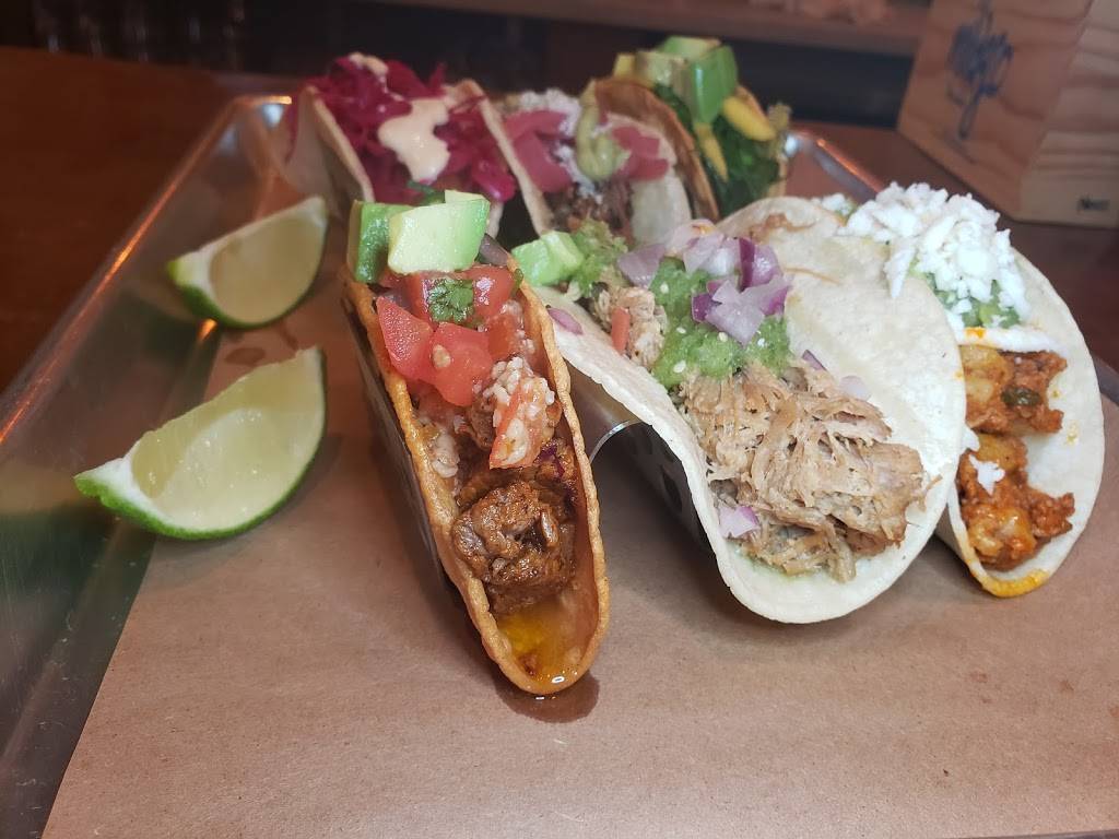 BarRoja | restaurant | 1709 Delaware Ave, Wilmington, DE 19806, USA | 3022560883 OR +1 302-256-0883