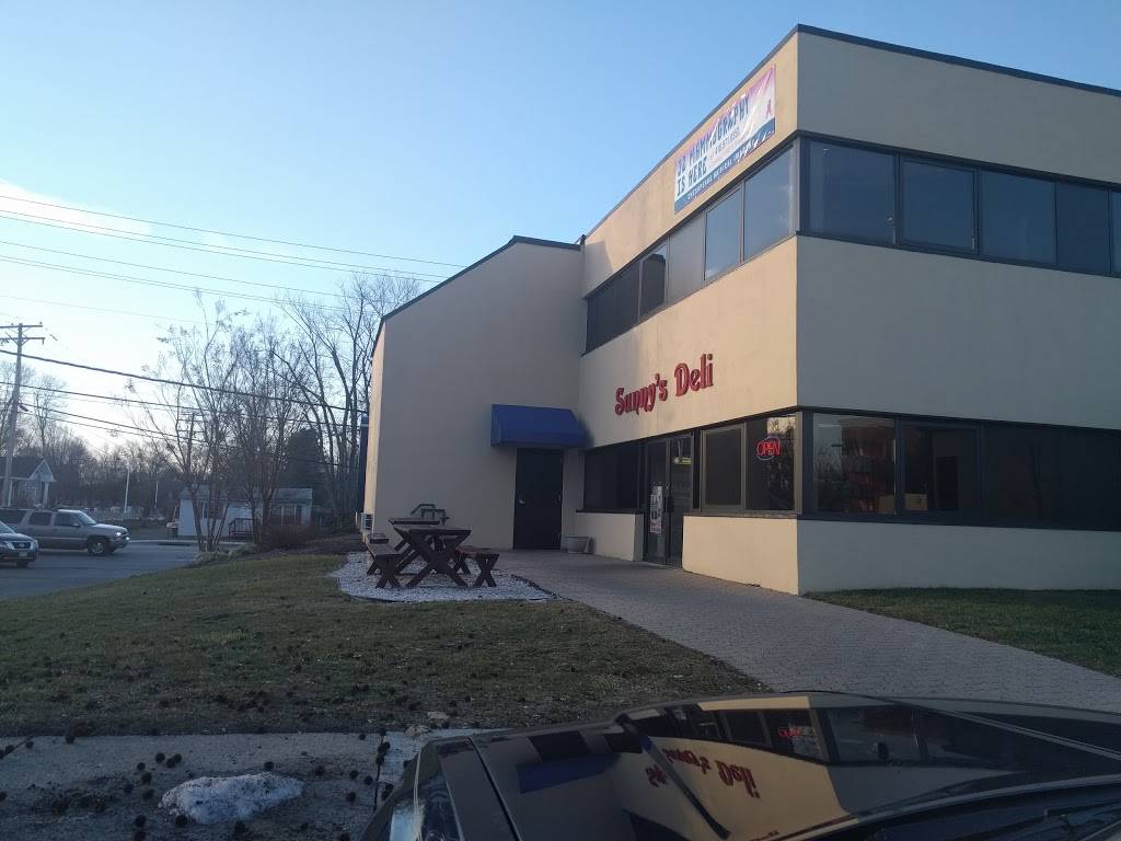 Sunnys Deli | restaurant | 122 Defense Hwy, Annapolis, MD 21401, USA | 4105731500 OR +1 410-573-1500
