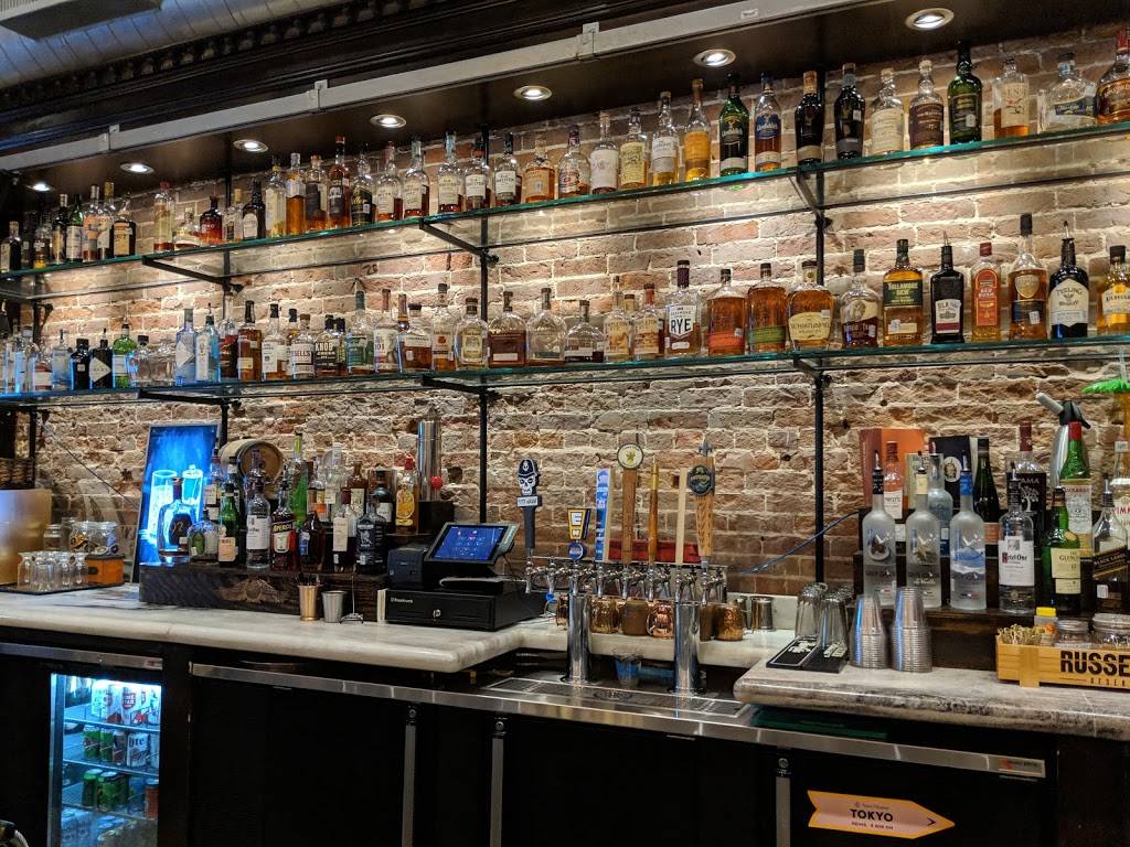 Lilly & BLOOM | night club | 110 Main St, Houston, TX 77002, USA | 2816123223 OR +1 281-612-3223