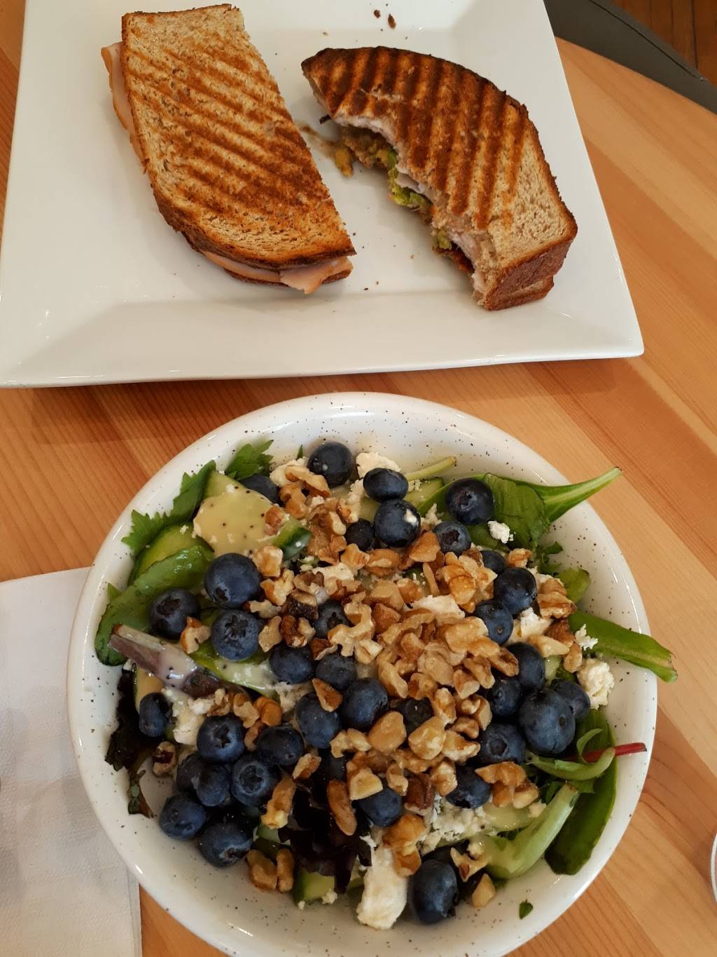 Mermaid Avenue Sandwich Factory | restaurant | 236 Wellington St, Kingston, ON K7K 2Y8, Canada | 6133442200 OR +1 613-344-2200