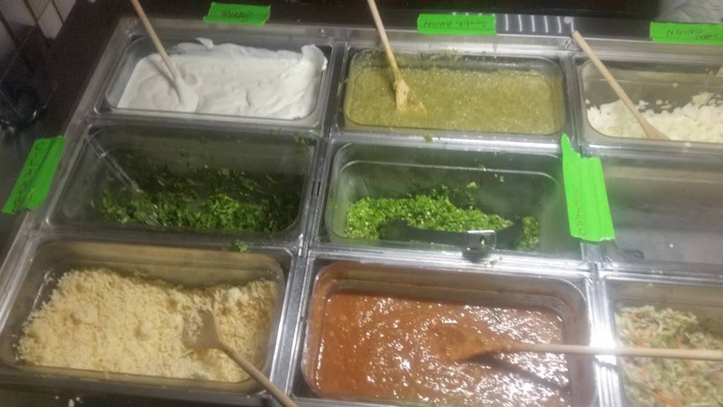 Dunkin | bakery | 10 E Main St, Poultney, VT 05764, USA | 8022875802 OR +1 802-287-5802