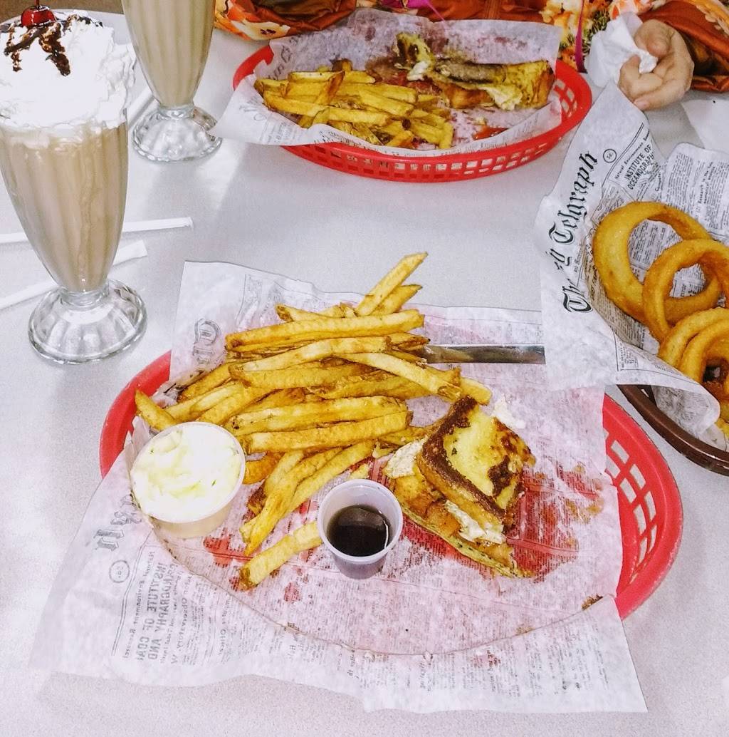 Big Daddys Burgers | restaurant | 2828 Piedmont Ave, Duluth, MN 55811, USA | 2187203181 OR +1 218-720-3181